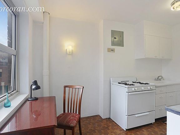 2nd image of 549 W 123rd St APT 9E