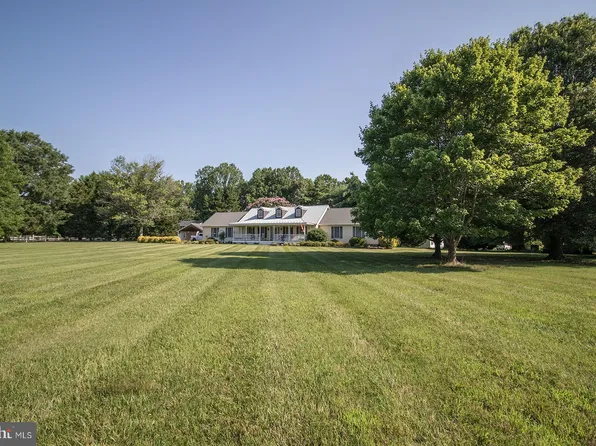 47356 Francine Ct, Park Hall, MD 20667