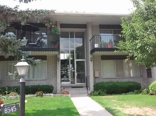 8545 Kennedy Cir BUILDING P, Warren, MI 48093