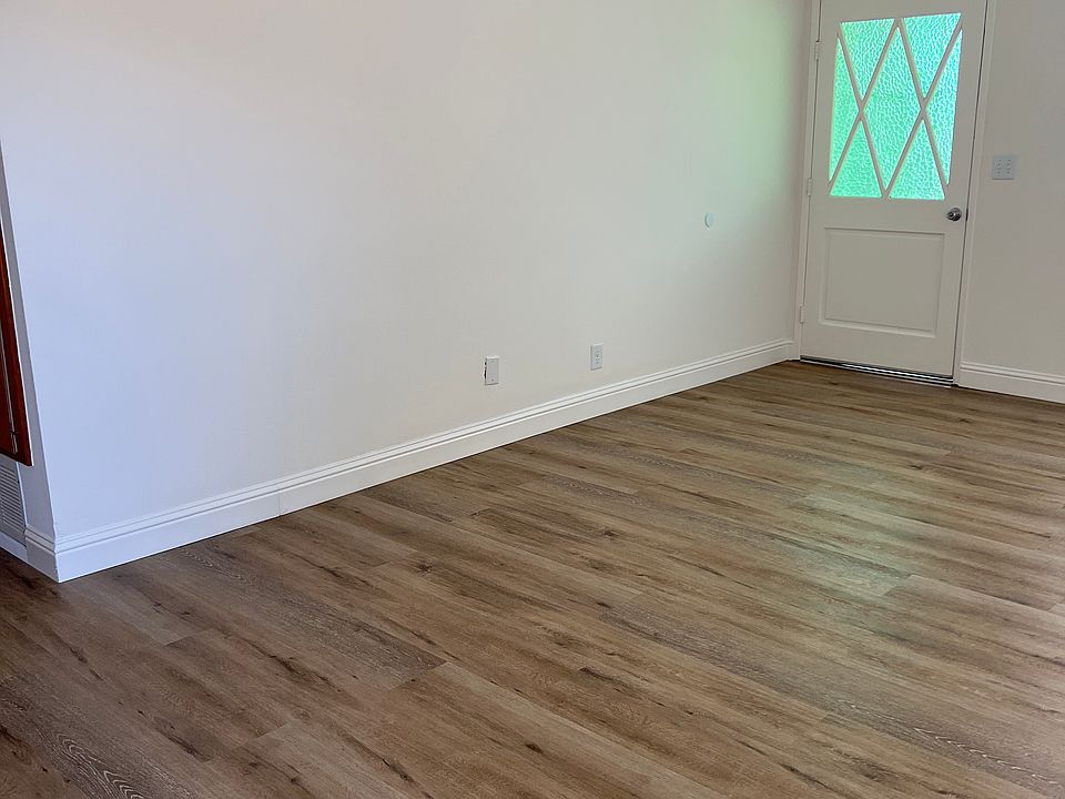 Living Room-Front door