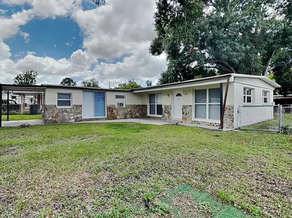 1703 Carnegie Cir, Tampa, FL 33619