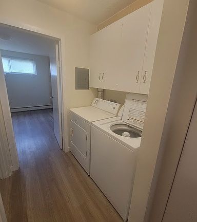 3rd image of 5620 42nd St