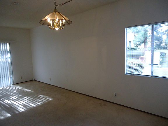 3rd image of 6238 Civic Terrace Ave