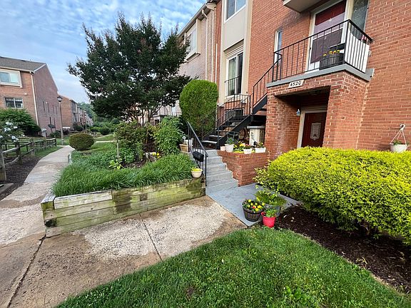 2nd image of 4520 Conwell Dr