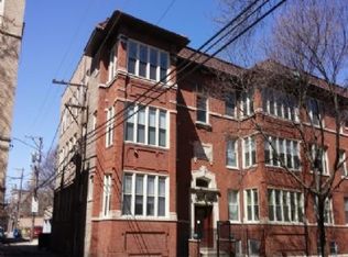 7420 N Greenview Ave #2, Chicago, IL 60626