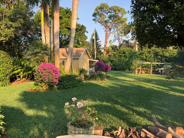 1219 Mathis St, Lake Worth, FL 33461