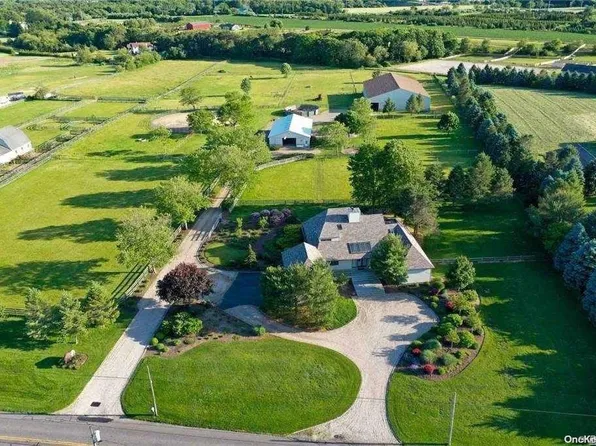 291 Deep Hole Road, Baiting Hollow, NY 11933