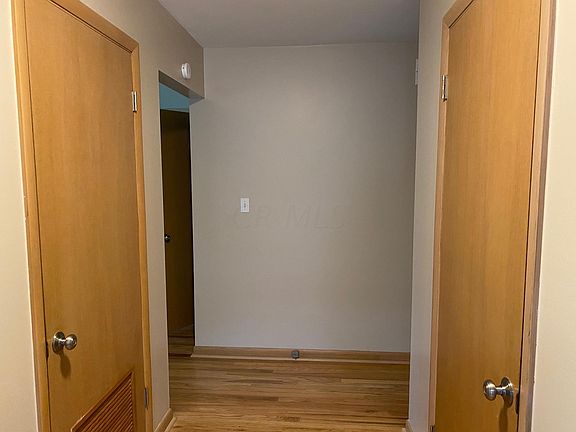 4th image of 83 Chandler Ave