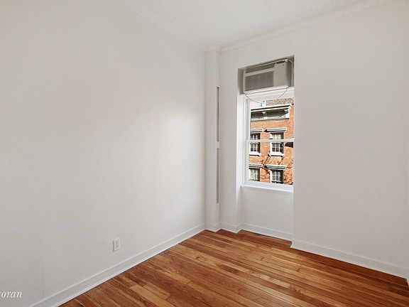 4th image of 51 Bank St APT 7