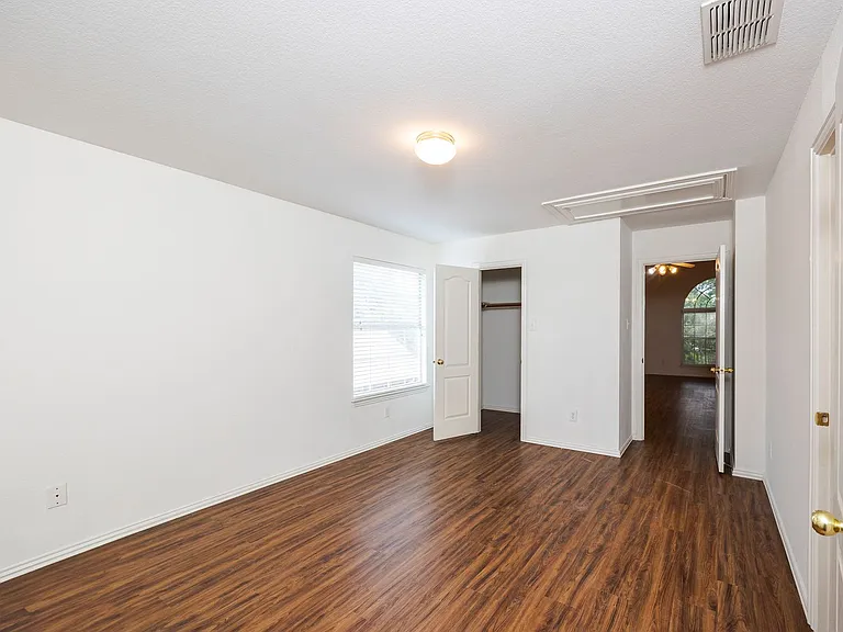 3103 Kingsbury Dr — Photo 23
