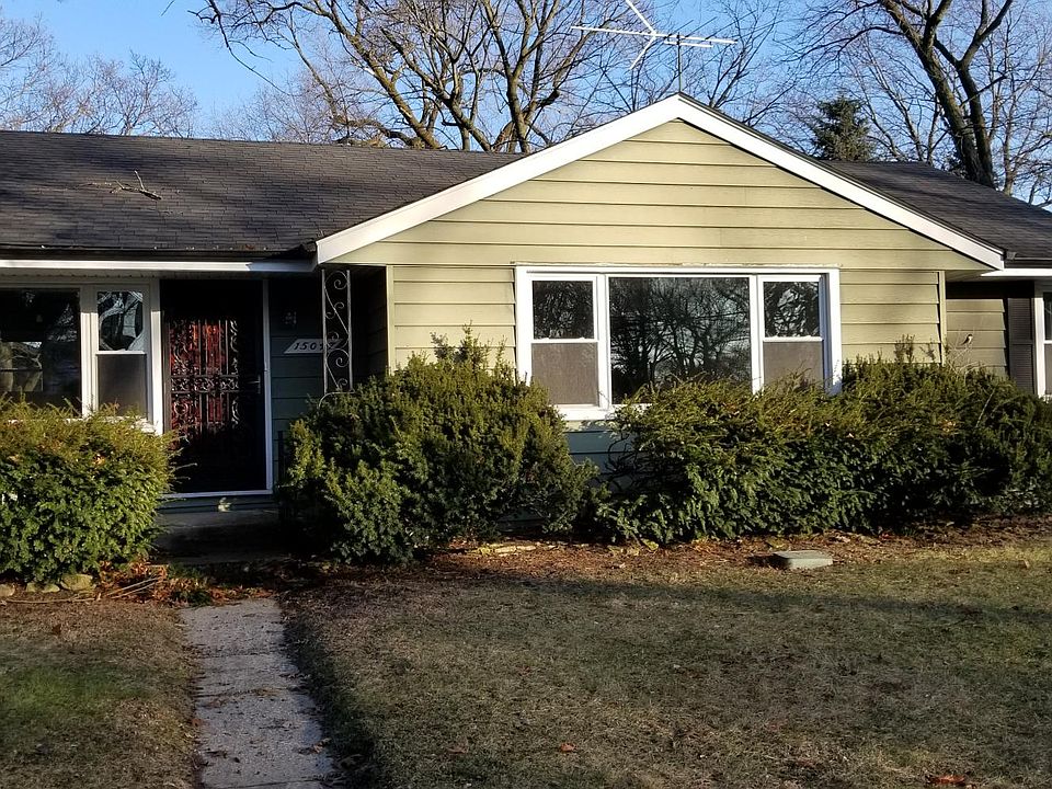 1st image of 15047 Blackstone Ave