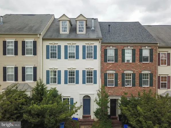 23610 Bennett Chase Dr, Clarksburg, MD 20871