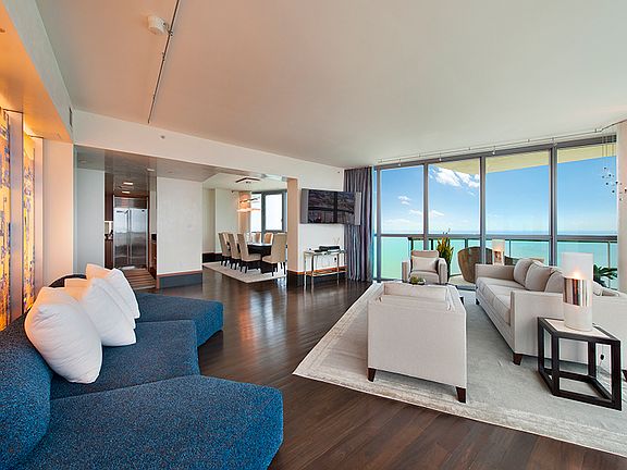 5th image of 101 20th St #3609