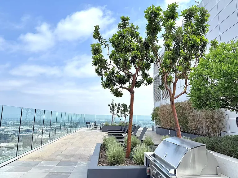 400 S Broadway Ave #805 — Photo 8
