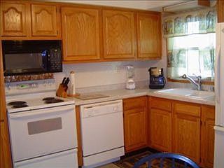 2nd image of 211 Williams Dr