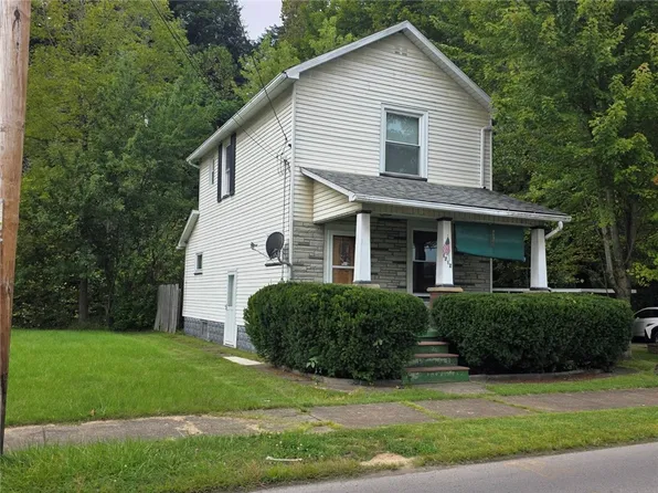 1712 Pennsylvania Ave, New Castle, PA 16101