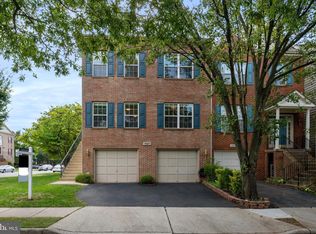 45827 Colonnade Ter, Sterling, VA 20166