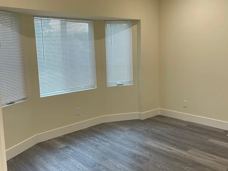 1825 Berkeley Way — Photo 18