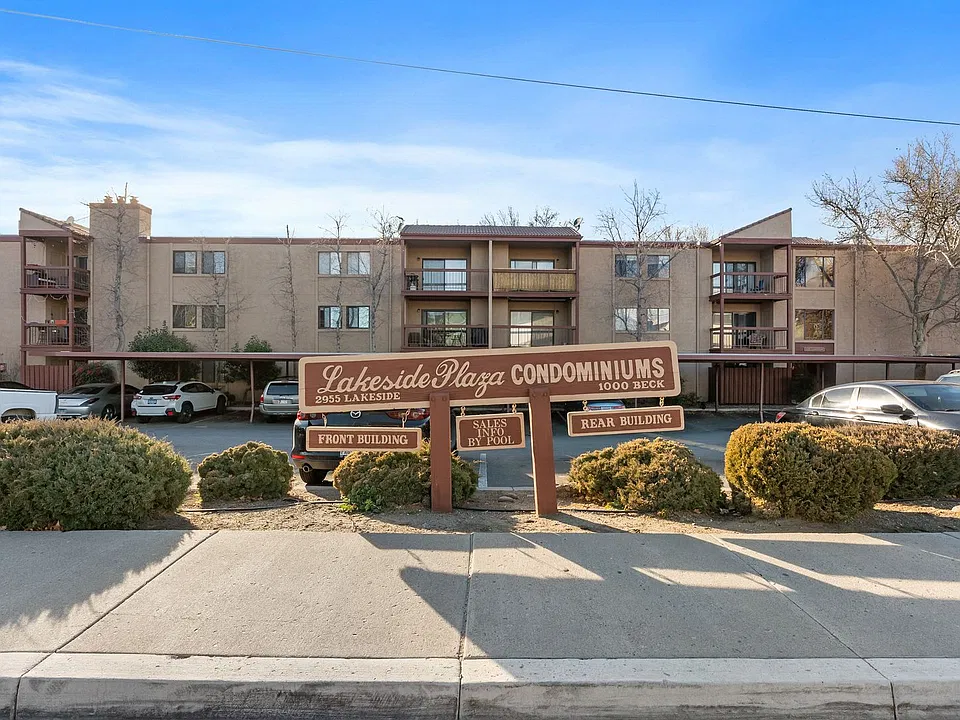2955 Lakeside Dr #112