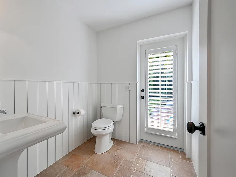 508 Devils Ln — Photo 26