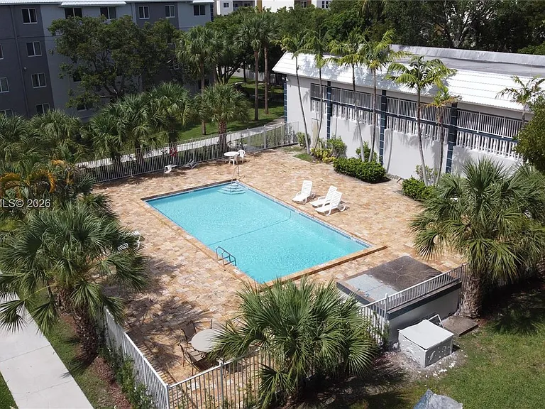 10820 SW 200th Dr #125 — Photo 15