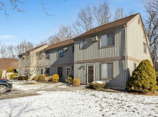 3 Locust Ln #58, Brookfield, CT 06804