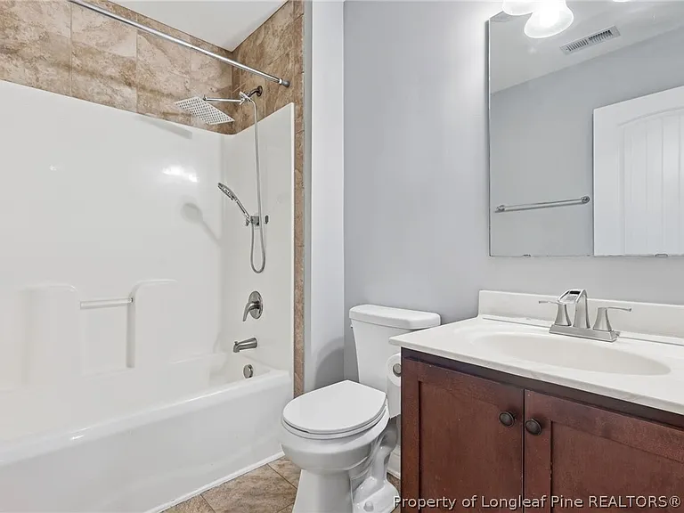 1541 Gallant Fox Ct — Photo 27