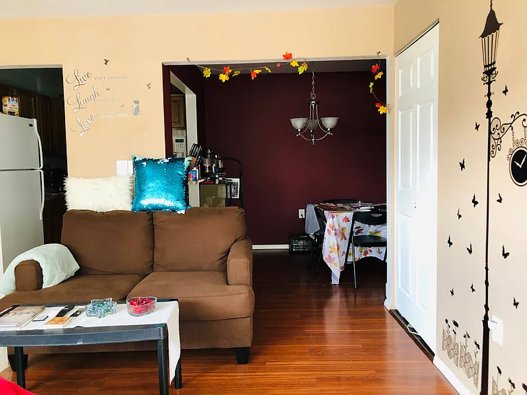 43 Lincoln Gdns #43B — Photo 6