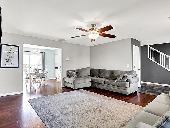 4th image of 843 S Lantern Ln