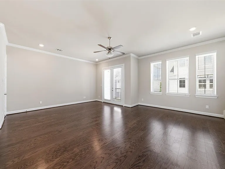 12006 Ridgewood Hill Dr — Photo 12