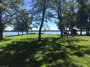 7901 N Shore Trl N, Forest Lake, MN 55025