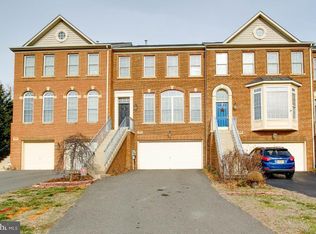 13546 Mist Flower Dr, Centreville, VA 20120