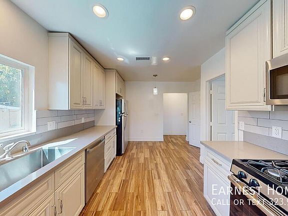 5th image of 2691 Thorpe Ave