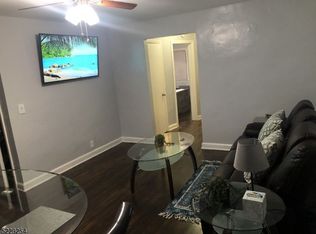 1020 Thompson Ave, Roselle, NJ 07203