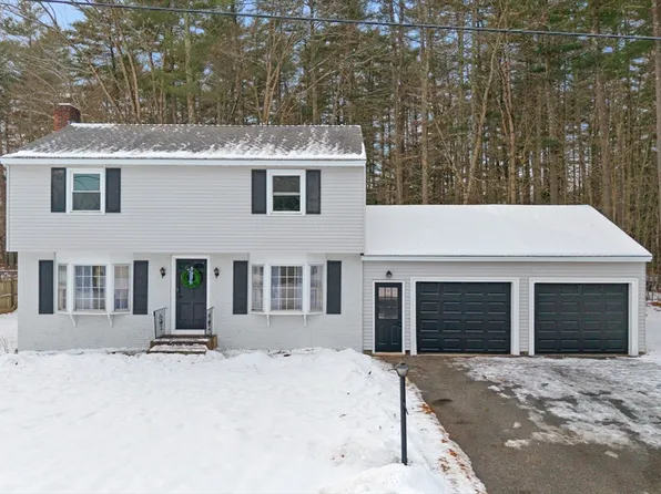 9 Edgewood Ave, Merrimack, NH 03054