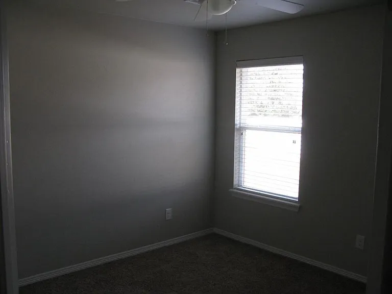11609 Surrey Villas Ct — Photo 6