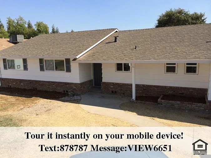 8916 Leland Ave photo 1