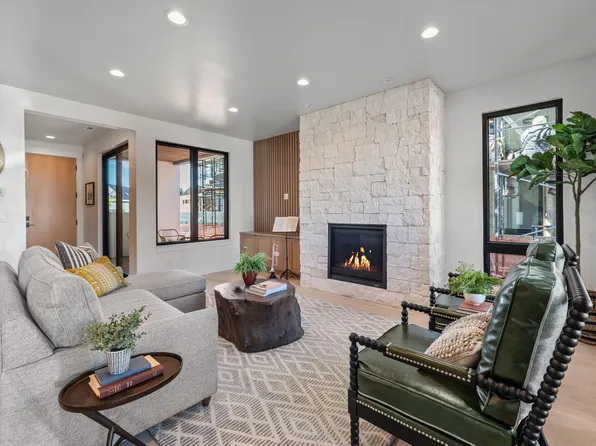 1175 NW Skyline Ranch Rd, Bend, OR 97703