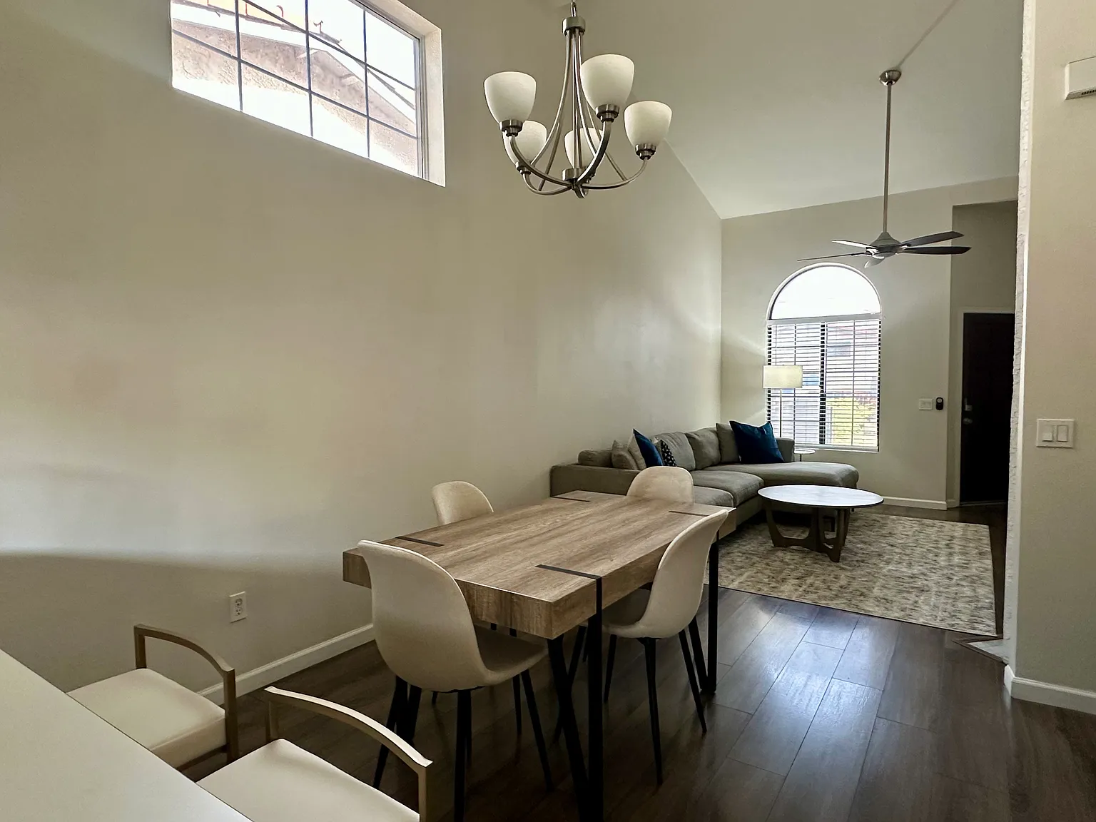 2 bed, 1026 sqft, $1,500 — Photo 3