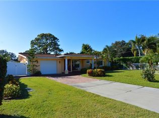 225 Firenze Ave W, Venice, FL 34285