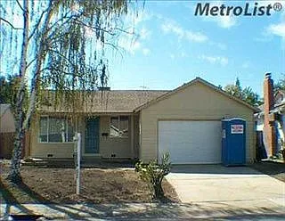 8924 Alderson Ave photo 1