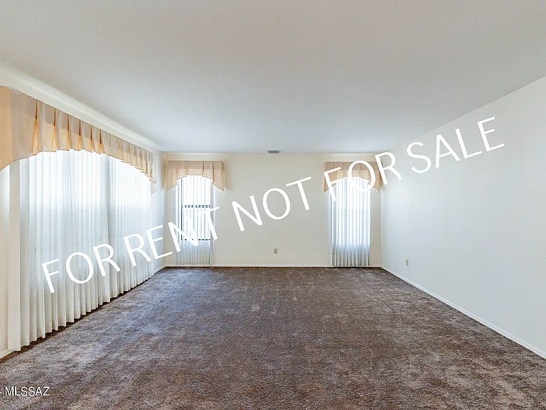 12490 N Copper Queen Way — Photo 9