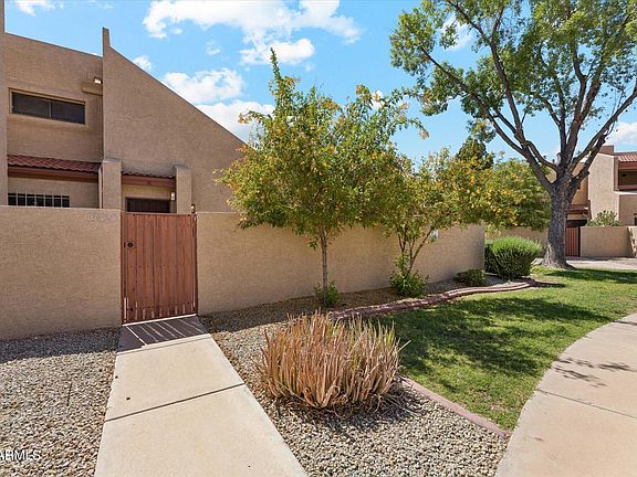 4th image of 13820 N 42ND Avenue