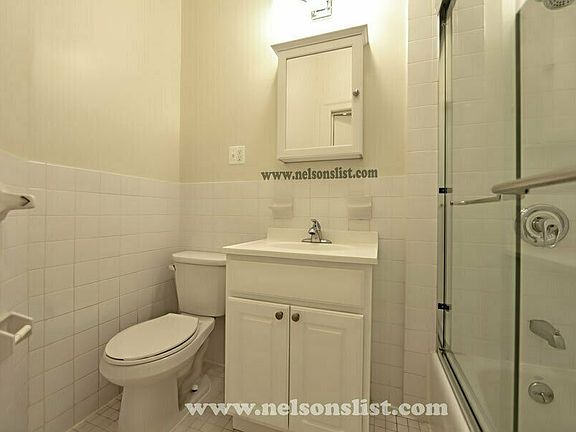 5th image of 847 Union St #1F