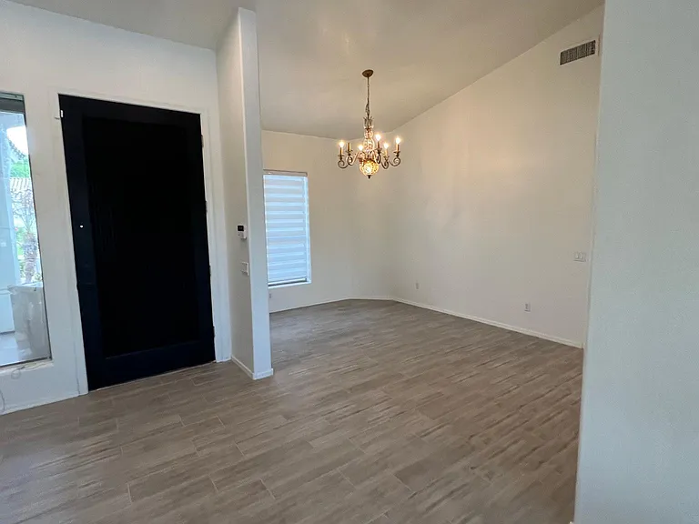 814 W Beechnut Dr — Photo 14