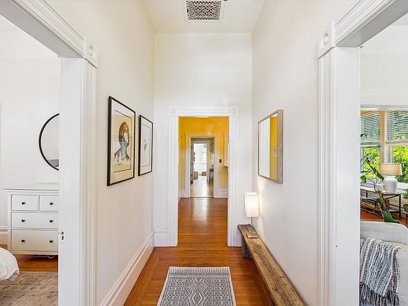 5th image of 433 Louisiana Street