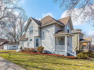904 Duncan Ave, Elgin, IL 60120