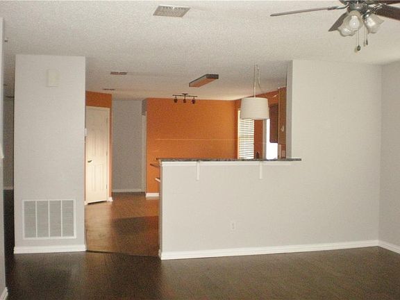 5th image of 3812 Kathryn Way