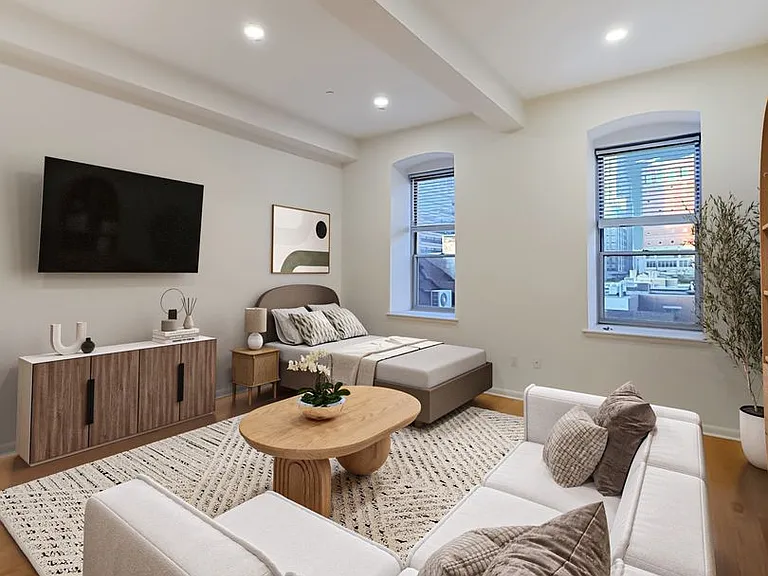 Franklin House Apartments — Photo 31