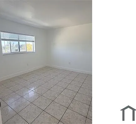 1660 NE 150th St #12 — Photo 6